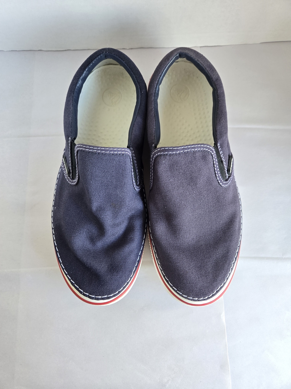 Crocs Hover Canvas Slip-On Shoes Navy Blue Red Stripe Men's 8 / Women's 10